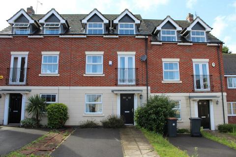 4 bedroom terraced house to rent, Alderman Close, Beeston, NG9 2RH