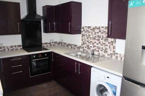 4 bedroom flat to rent, Smithdown Road, Wavertree, Liverpool