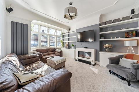 50 Abbott Avenue, London, SW20 8SQ