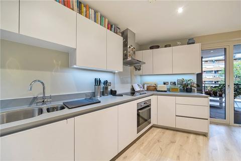 2 bedroom apartment for sale, Meeting House Lane, London