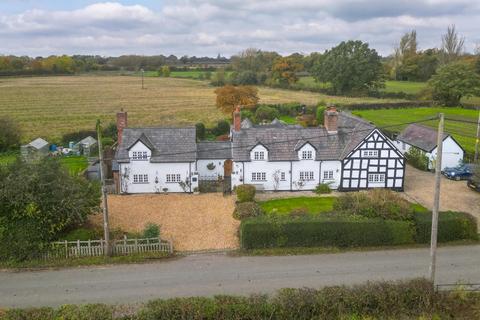 4 bedroom semi-detached house for sale, The Cottage, Barbers Lane, Antrobus, Northwich