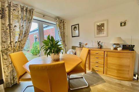 1 Barnsdale Drive, Hampton Gardens, Peterborough, PE7 8LD