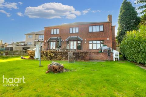 5 bedroom detached house for sale, Laceyfields Road, Heanor