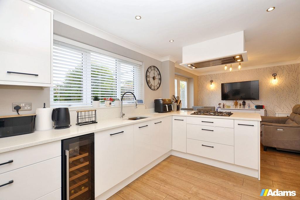 Walsingham Drive, Sandymoor 4 bed detached house for sale £450,000