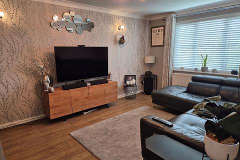 4 bedroom detached house for sale, Walsingham Drive, Sandymoor