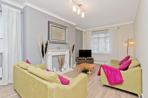 2 bedroom flat for sale, 35 Learmonth Court, Comely Bank, Edinburgh, EH4 1PB