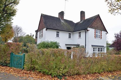 3 bedroom detached house for sale, Brentham Way, Ealing, W5