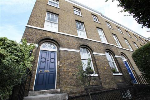 1 bedroom ground floor flat to rent, Blackheath Road, London SE10