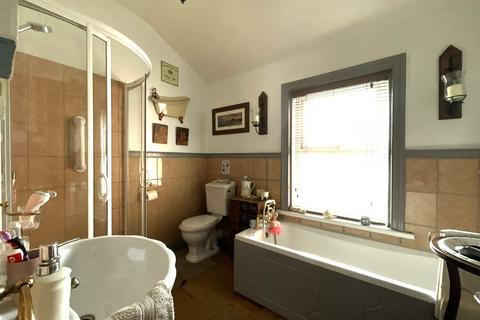 3 bedroom end of terrace house for sale, Westcott Road, South Shields, Tyne and Wear, NE34