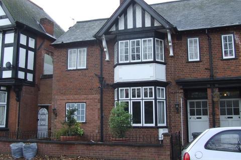 5 bedroom terraced house to rent, East Avenue, Leicester LE2