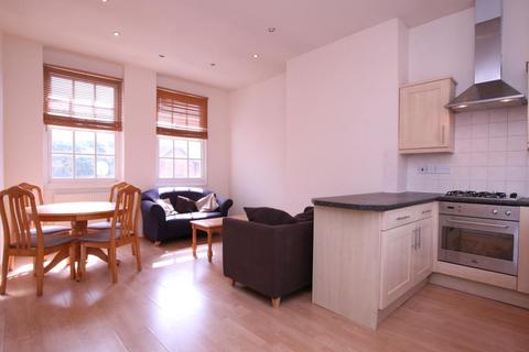 2 bedroom flat to rent, The Oaks, Leicester LE2