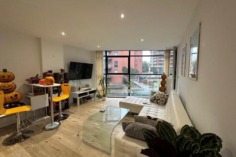 2 bedroom apartment for sale, Commercial Street, Manchester M15