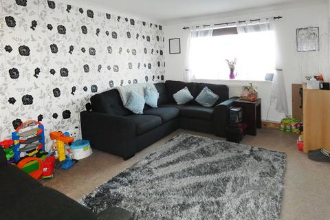 3 bedroom terraced house for sale, Fleet Close, Littlehampton BN17