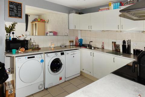 3 bedroom terraced house for sale, Fleet Close, Littlehampton BN17