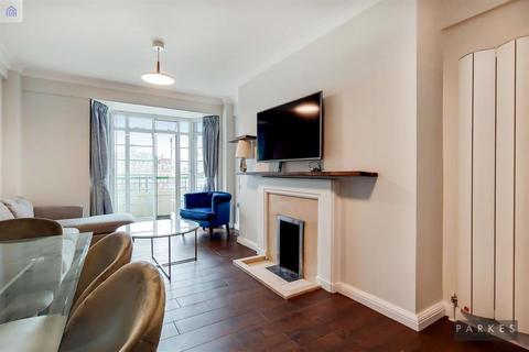 3 bedroom apartment to rent, Gloucester Place, London NW1