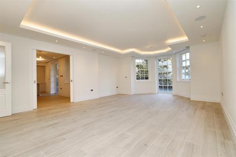 3 bedroom apartment for sale, Barnet Lane, Elstree