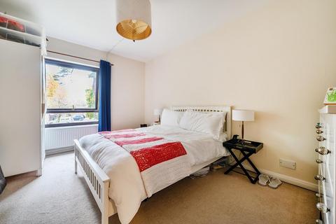 2 bedroom apartment for sale, Dawsmere Close, Camberley GU15