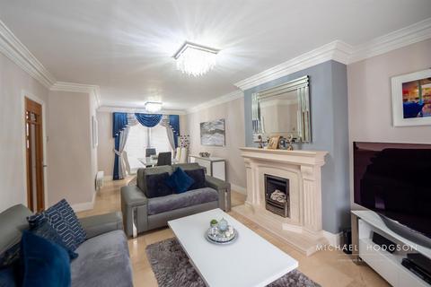 72 Highside Drive, Sunderland, SR3 1UL