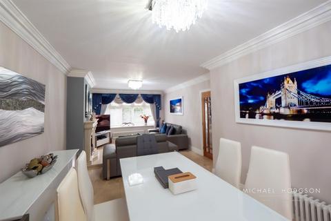 72 Highside Drive, Sunderland, SR3 1UL