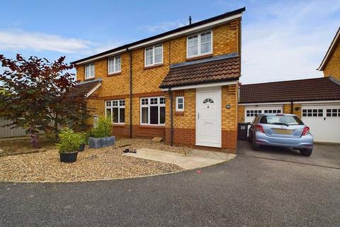 3 bedroom semi-detached house for sale, Turnstone Drive, Quedgeley, Gloucester, Gloucestershire, GL2