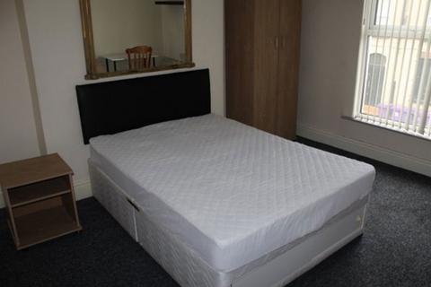 4 bedroom house to rent, Blantyre Road, Liverpool, Merseyside