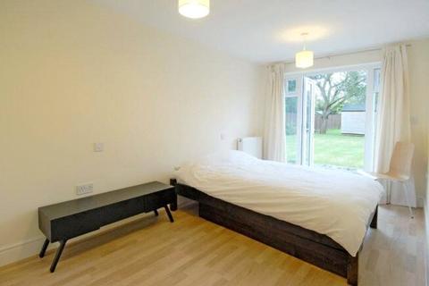 undefined, Sunderland Avenue, Oxford, Oxfordshire