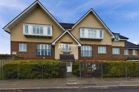 2 bedroom flat for sale, 90 Great North Way, , Hendon, London, ., NW4 1HE