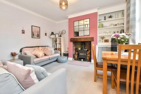 2 bedroom terraced house for sale, Vicarage Avenue, Leeds, West Yorkshire