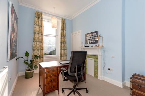 174 Braid Road, Edinburgh, EH10 6HU