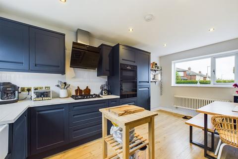 3 bedroom semi-detached house for sale, Thornton Road, Manchester M28