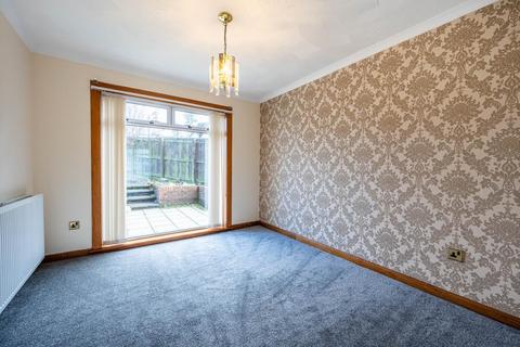 4 bedroom detached house to rent, Dunvegan, Glenmavis