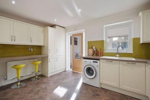 3 bedroom semi-detached house for sale, Church Meadow Road, Rossington, DN11 0