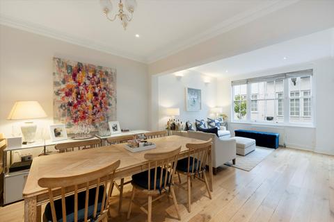 4 bedroom terraced house for sale, Kynance Mews, South Kensington SW7