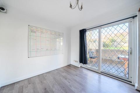 3 bedroom semi-detached house for sale, Wakehurst Drive, Crawley, West Sussex