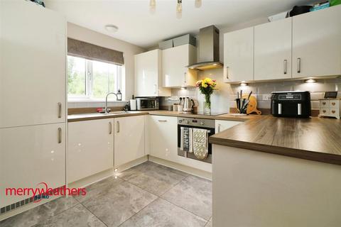 60 Eyam Way, Waverley, Rotherham, S60 8BQ