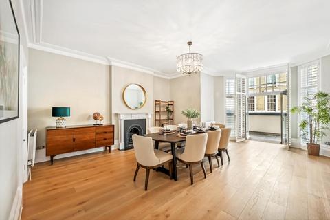 4 bedroom flat to rent, St. Georges Court, 42-47 Gloucester Road, South Kensington, London, SW7