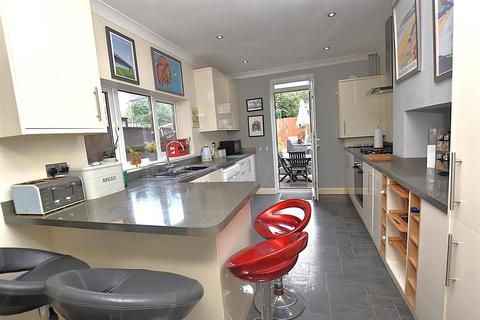 3 bedroom terraced house for sale, Lower Avenue, EXETER EX1