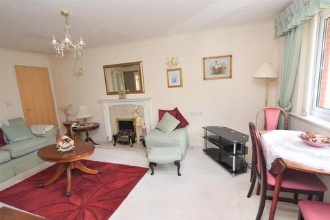 2 bedroom retirement property for sale, St. Davids Hill, Exeter EX4