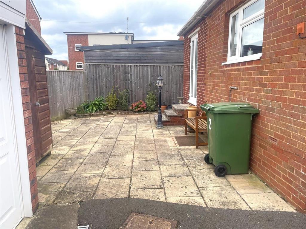 Low Maintenance Rear Garden