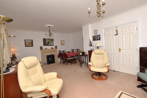 3 bedroom flat for sale, Prispen Drive, EXETER EX5