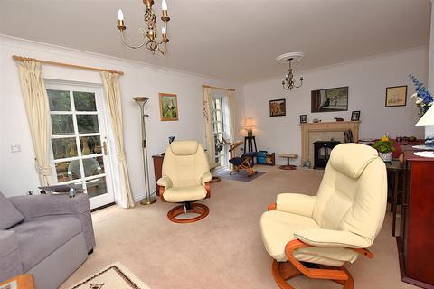 3 bedroom flat for sale, Prispen Drive, EXETER EX5