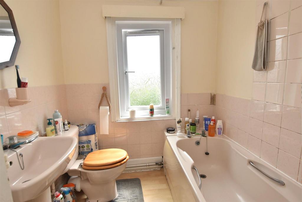 Bathroom (1st floor flat)