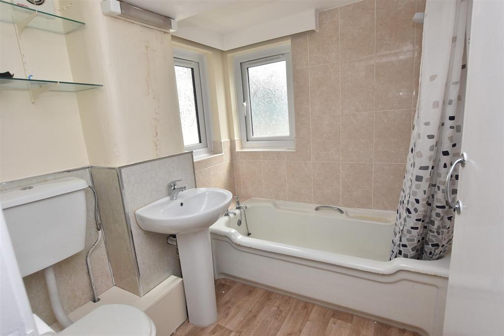 Bathroom (ground floor flat)