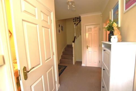 4 bedroom townhouse for sale, Prispen Drive, Exeter EX5