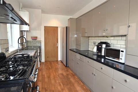 1 Glenmore Road, Exeter, EX2 5HB