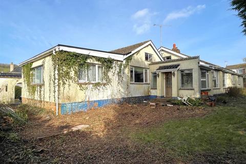 4 bedroom detached bungalow for sale, Orchard Lane, Exeter EX5