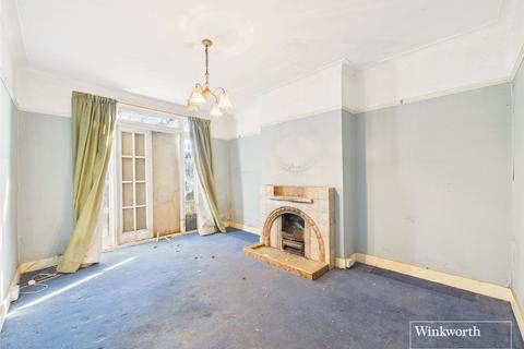 4 bedroom terraced house for sale, Claremont Avenue, Middlesex HA3