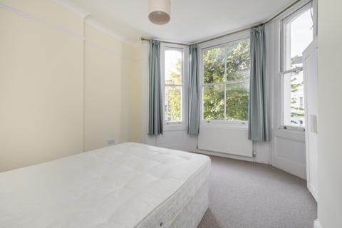 2 bedroom flat for sale, Leamington Road Villas, Notting Hill, London