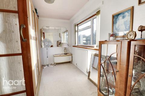 266 Fold Croft, Harlow, CM20 1SR