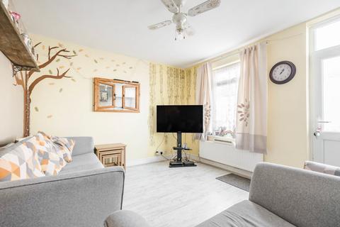 3 bedroom terraced house for sale, St. Peters Street, Lowestoft